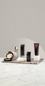 SENSAI Foundation Collection Image